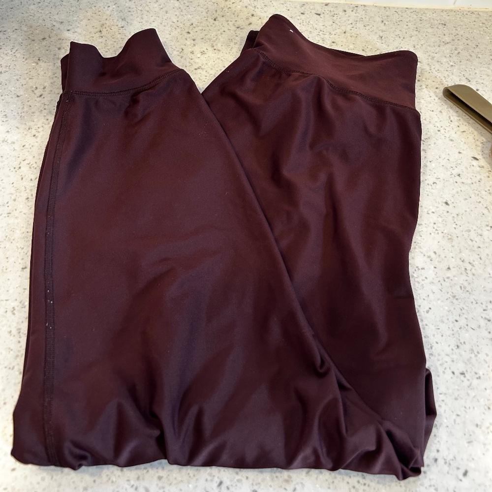 Old Navy Burgundy High-Rise Jogger Go Dry XL